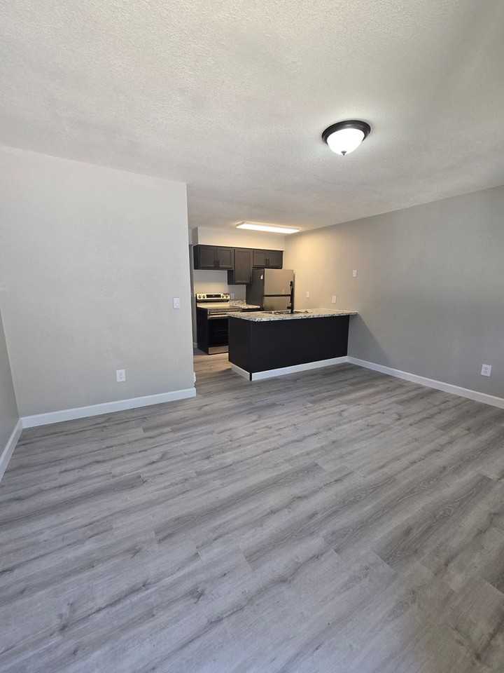25 Osage Ridge Rd #05 - Photo 3 of 12