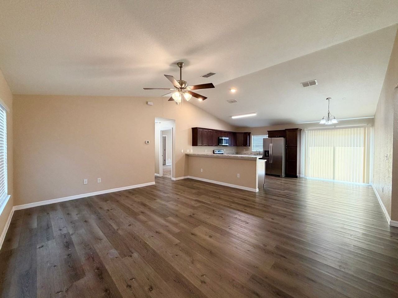 338 Larch Rd - Photo 7 of 34