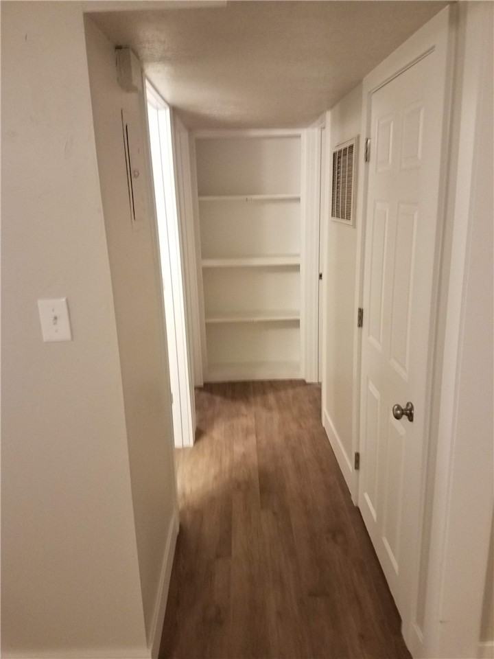 2197 Nw - Photo 6 of 8