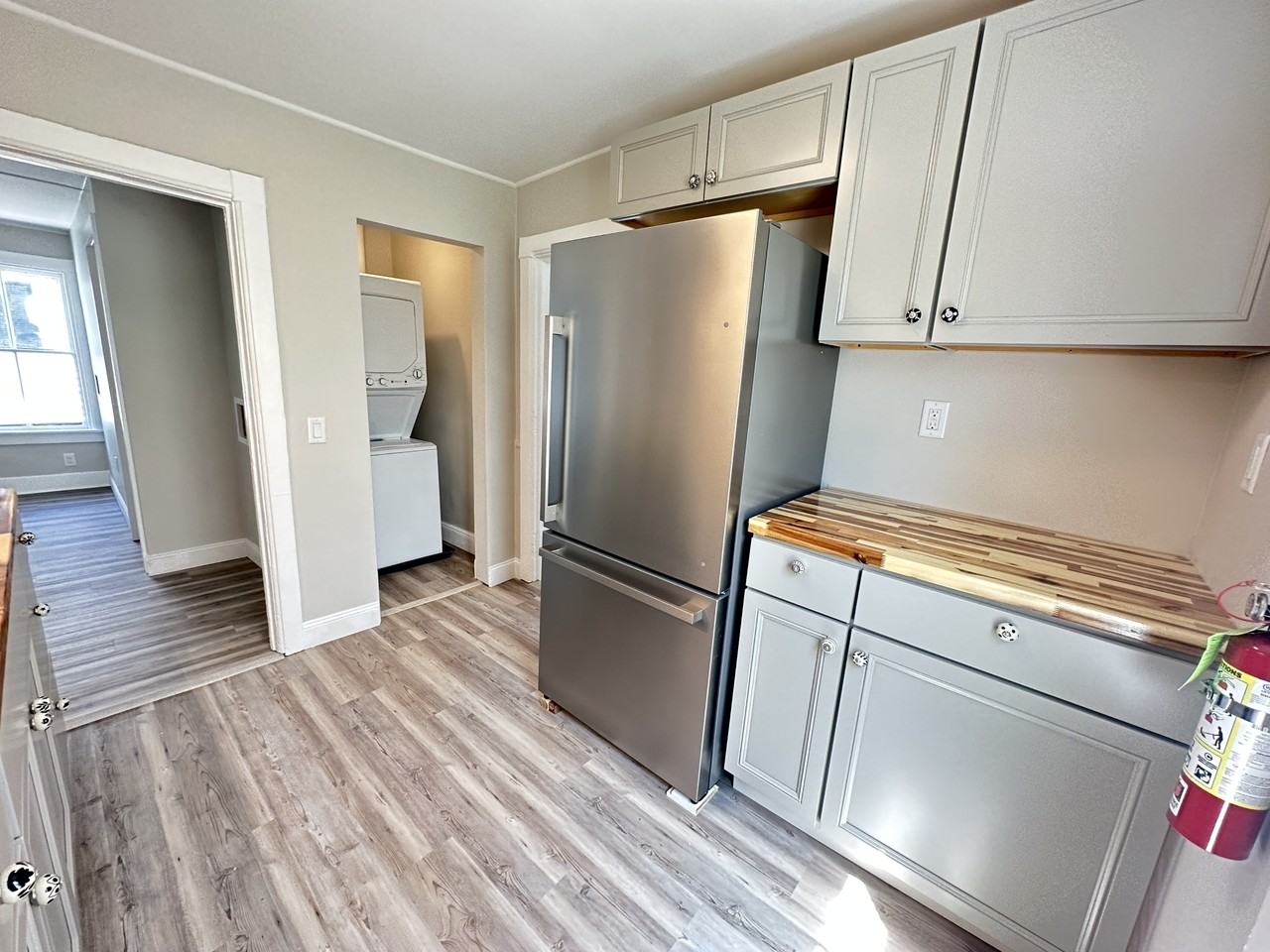 38 Cedar St #40-2ndFL - Photo 5 of 14