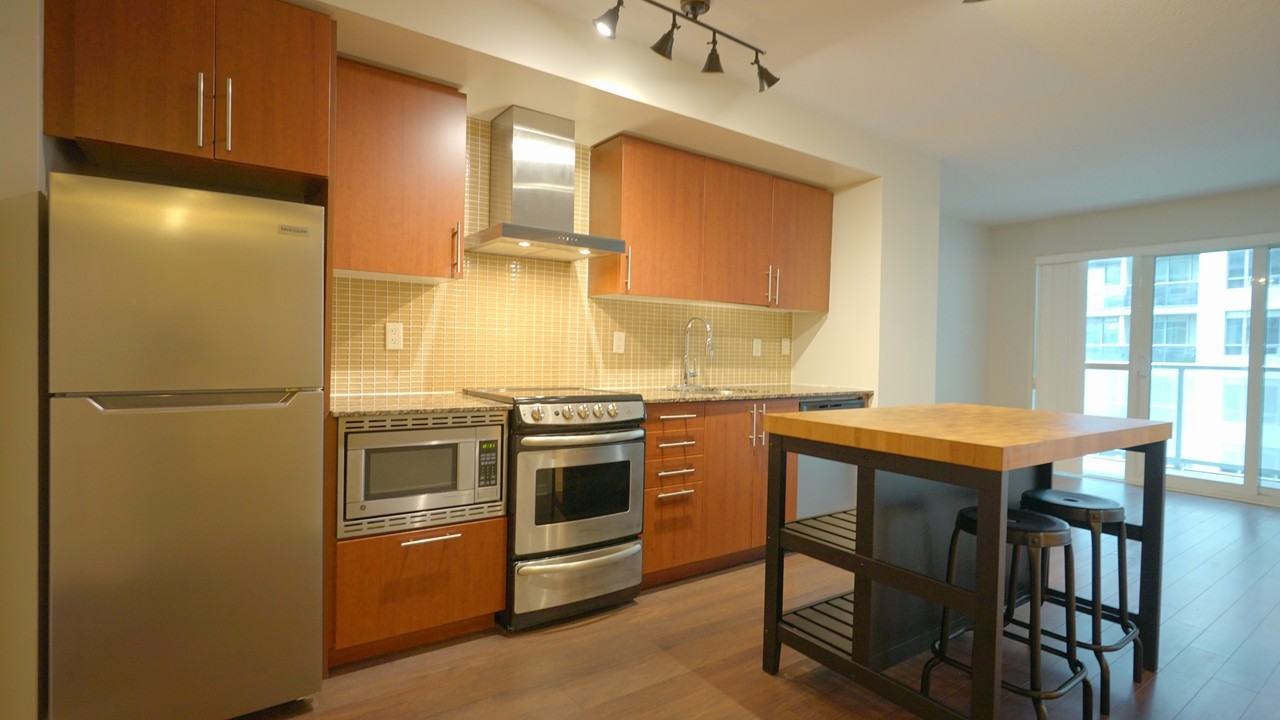 352 Fly Condominium #721 - Photo 7 of 27