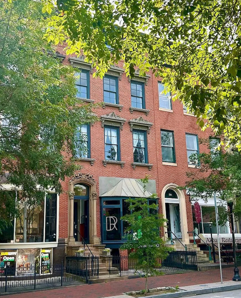 825 N Charles - Photo 5 of 6