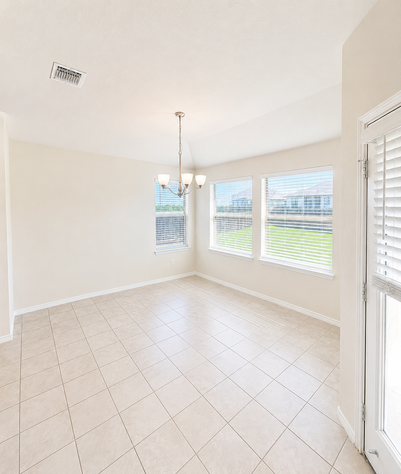 2032 Mallard Ct - Photo 7 of 20