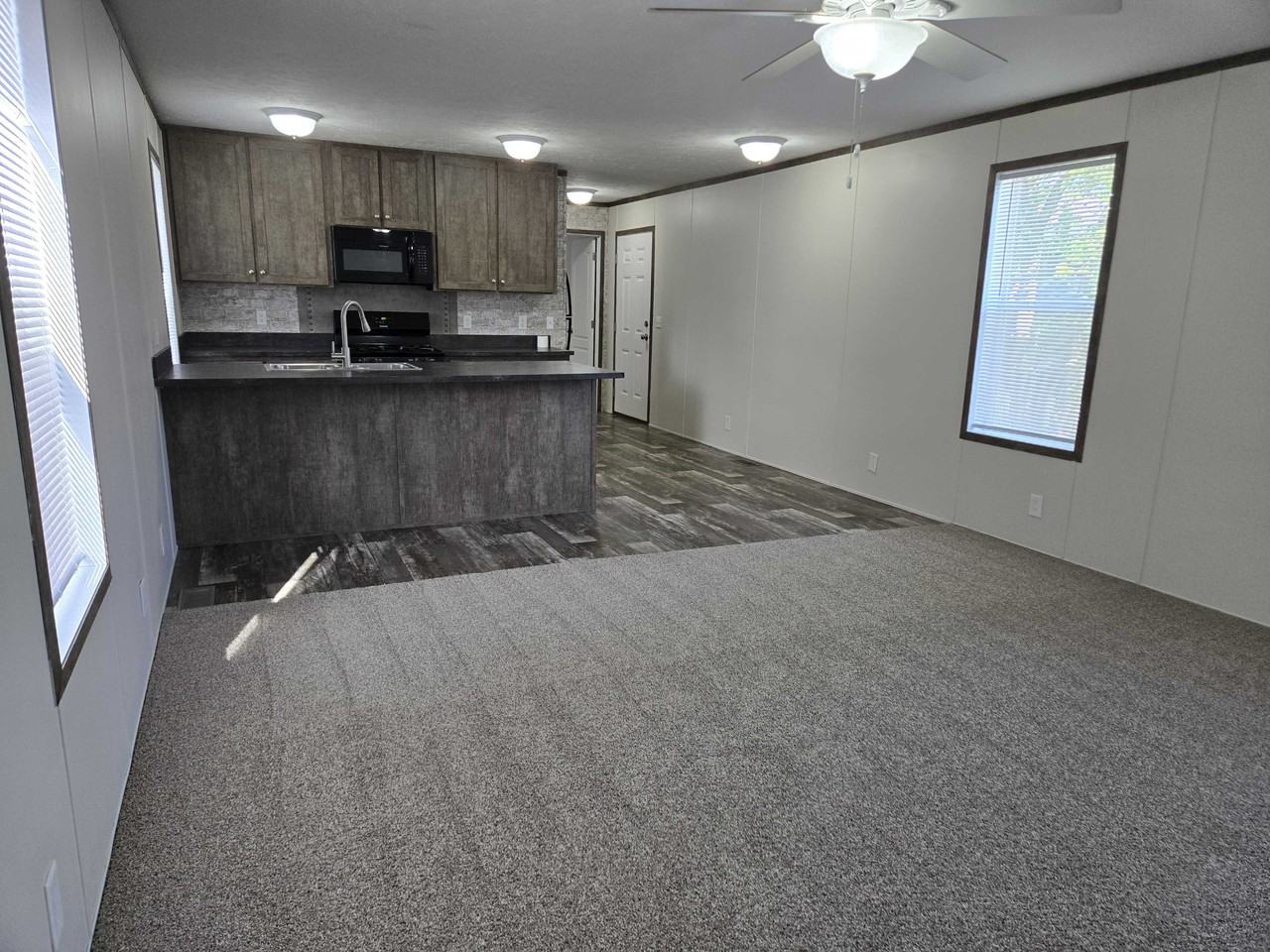 3510 N 9th St #127 - Photo 3 of 26