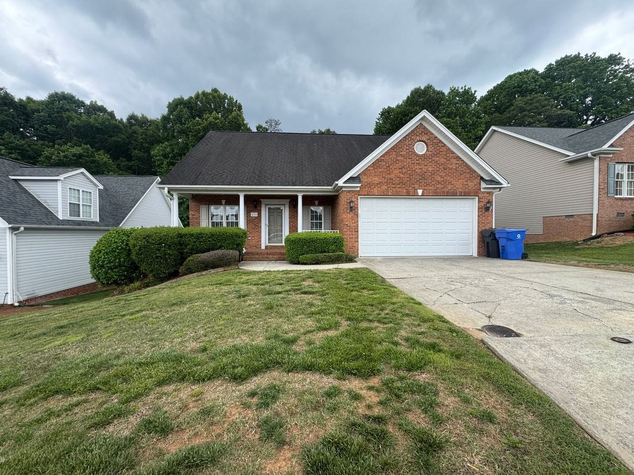 436 Thomas Ross Ln - Photo 3 of 16