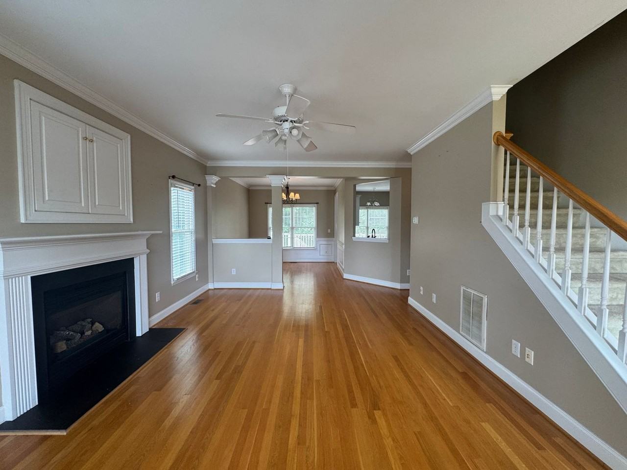 436 Thomas Ross Ln - Photo 4 of 16