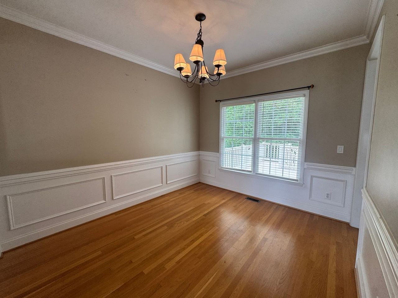 436 Thomas Ross Ln - Photo 6 of 16