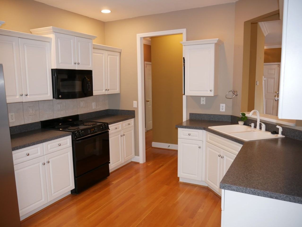436 Thomas Ross Ln - Photo 7 of 16