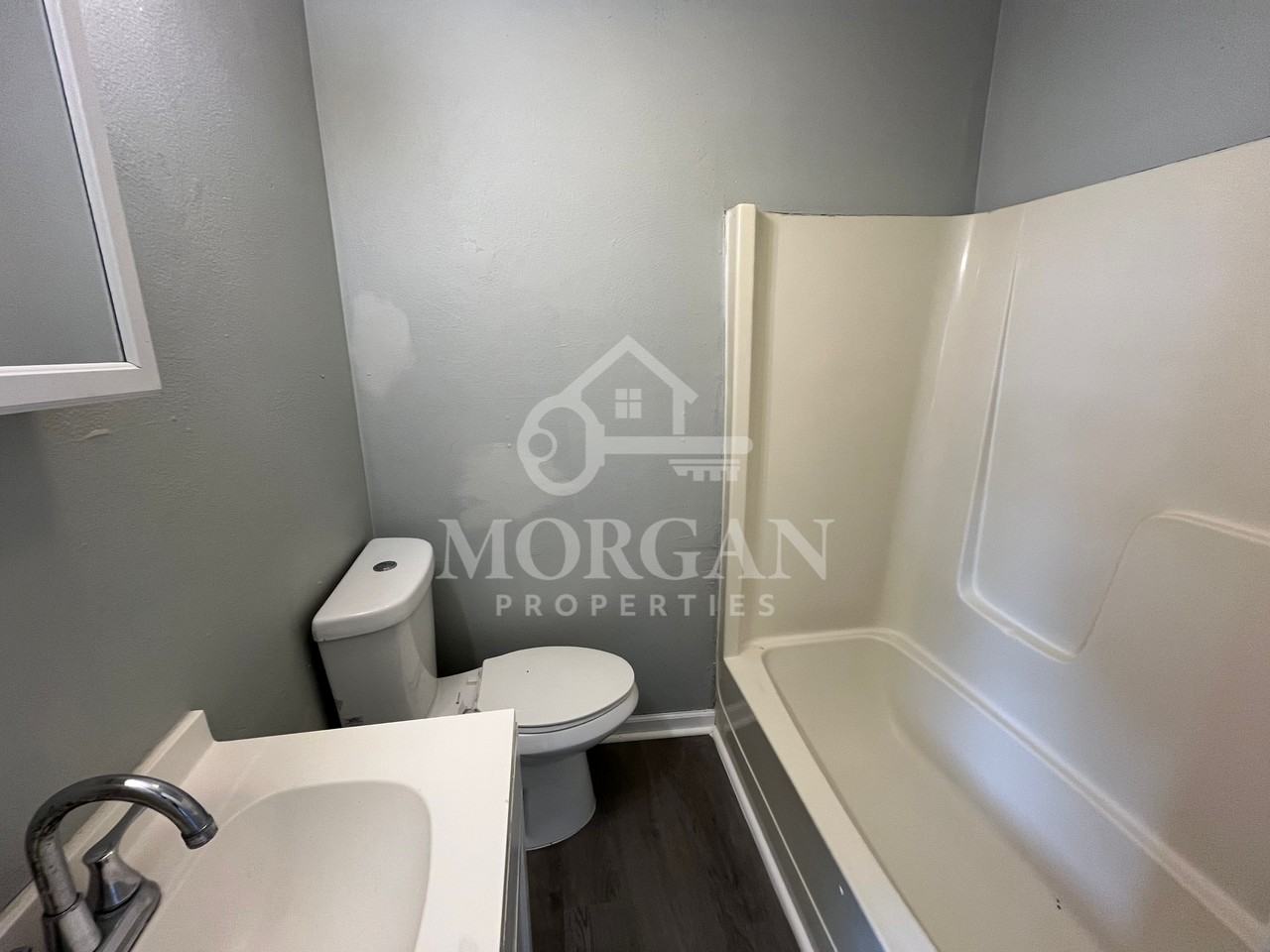 2324 State St #3 - Photo 4 of 7