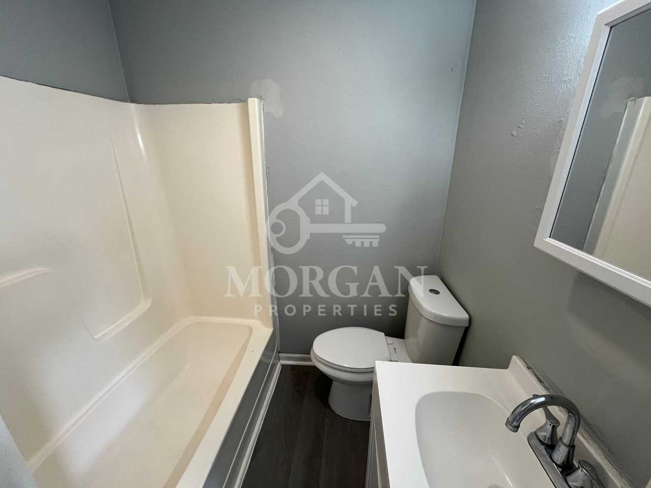 2324 State St #3 - Photo 6 of 7