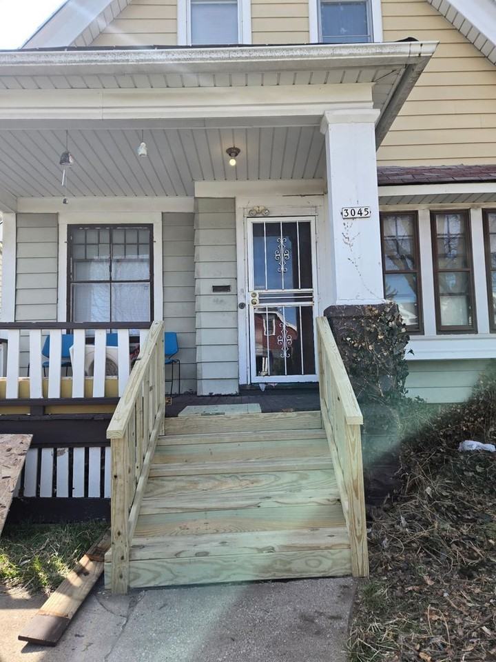 3045 N 26th St - Photo 2 of 9