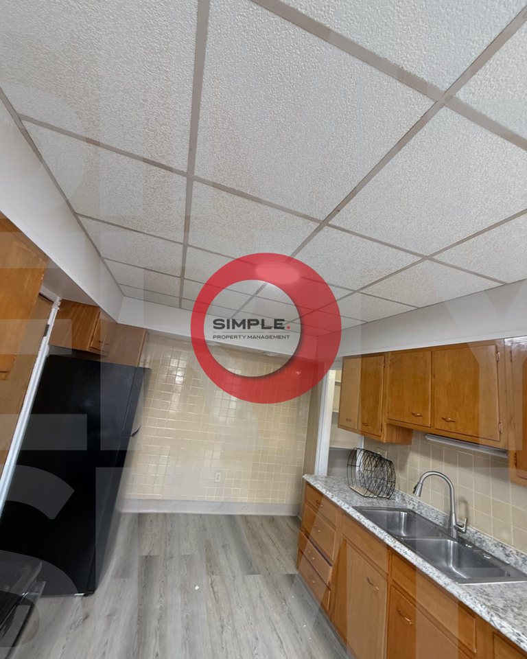 167 W Windsor St - Photo 3 of 15