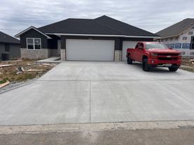 930 S Pindall Ln - Photo 1 of 1