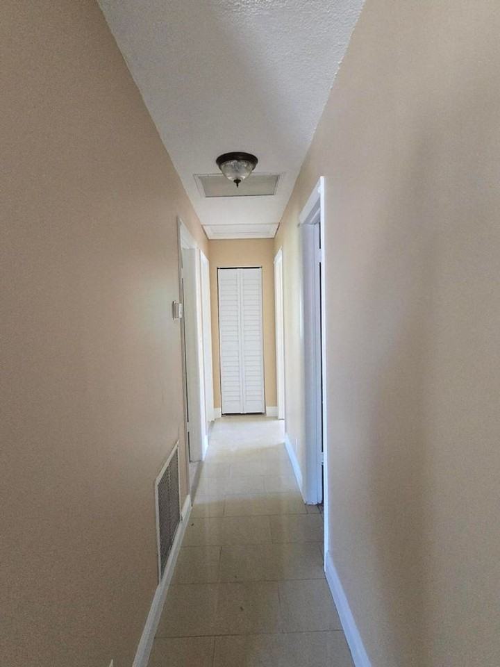 815 Silver Beach Rd - Photo 5 of 10