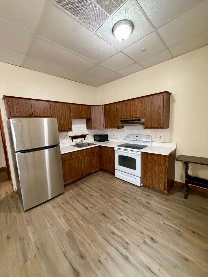 216 Central Street Lowell, MA 01852 - Photo 2 of 18