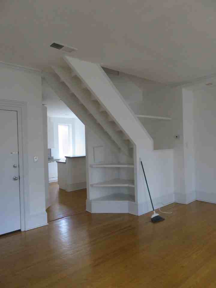2114 Pine St - Photo 4 of 8