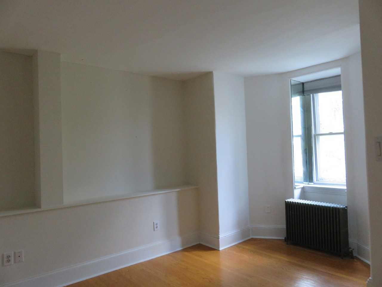 2114 Pine St - Photo 7 of 8