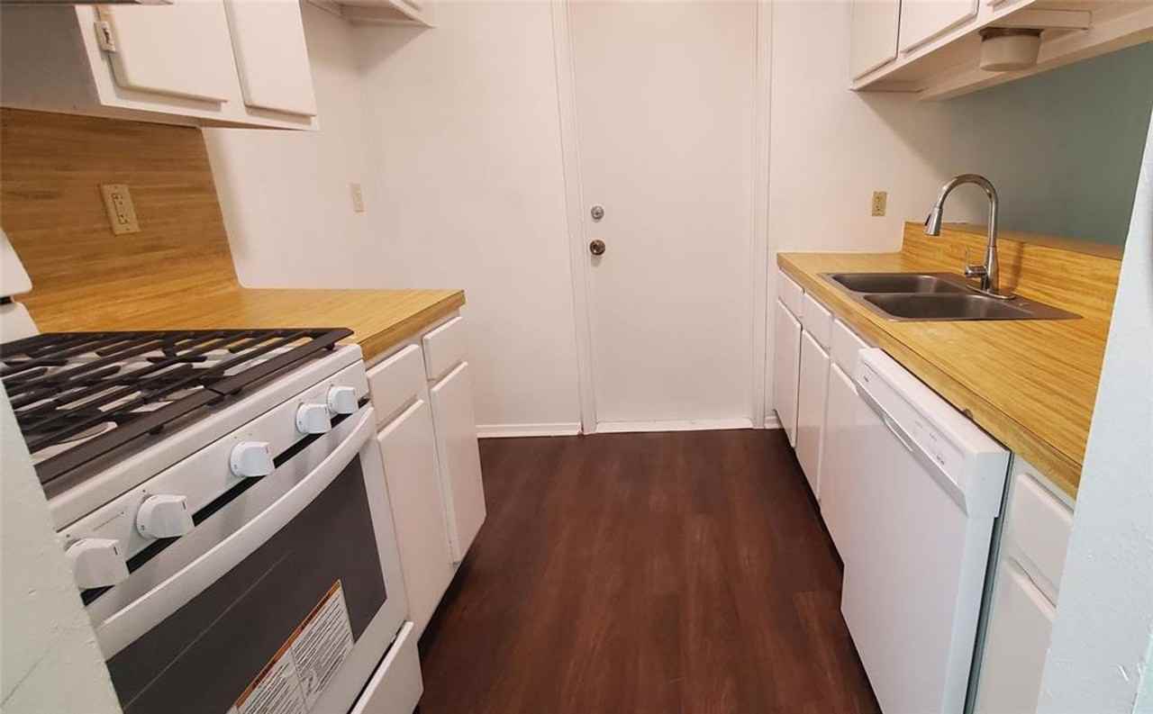 4509 Brown Bark Pl #B - Photo 2 of 8
