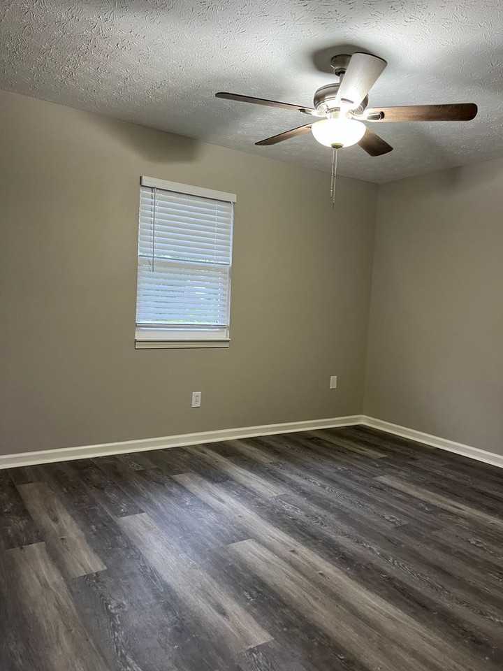 3327 Morse Rd - Photo 7 of 13