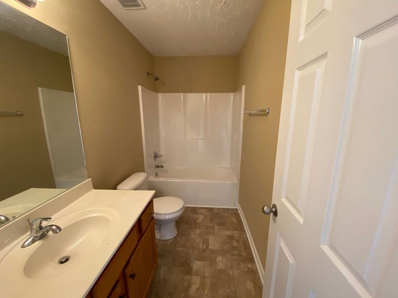2605 Ridgewood Dr - Photo 7 of 9