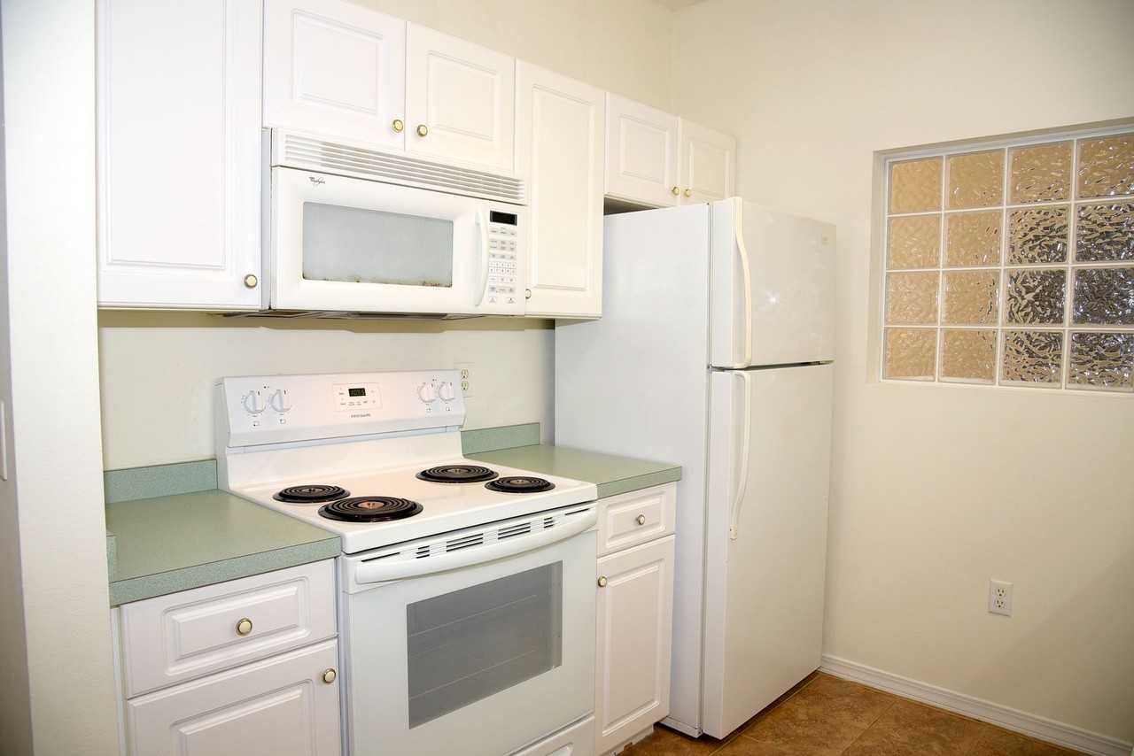 1501 Partin Dr N #226 - Photo 6 of 24