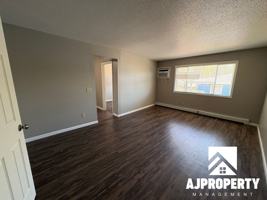 featured image of 3309 S Elmwood Ave