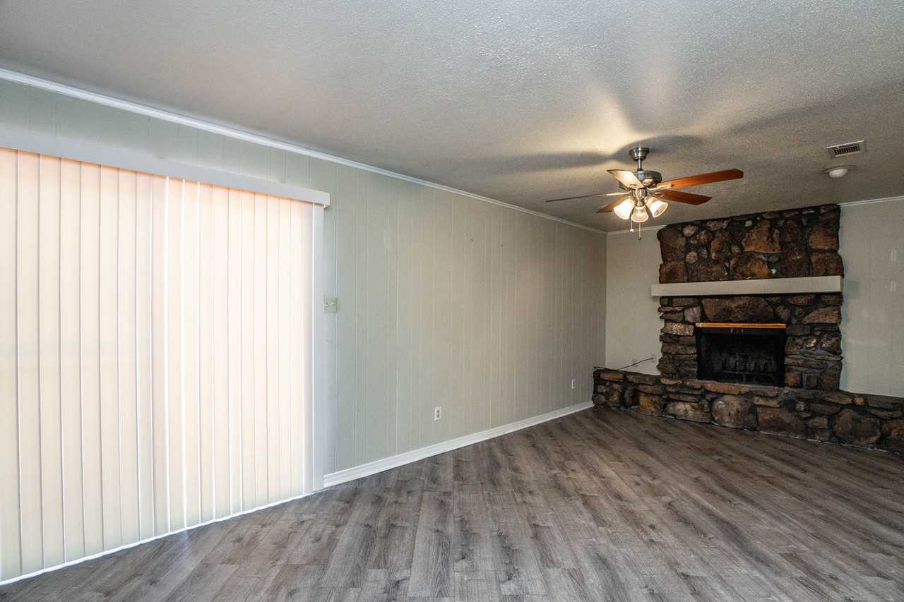 28 Pleasant Cv - Photo 4 of 29