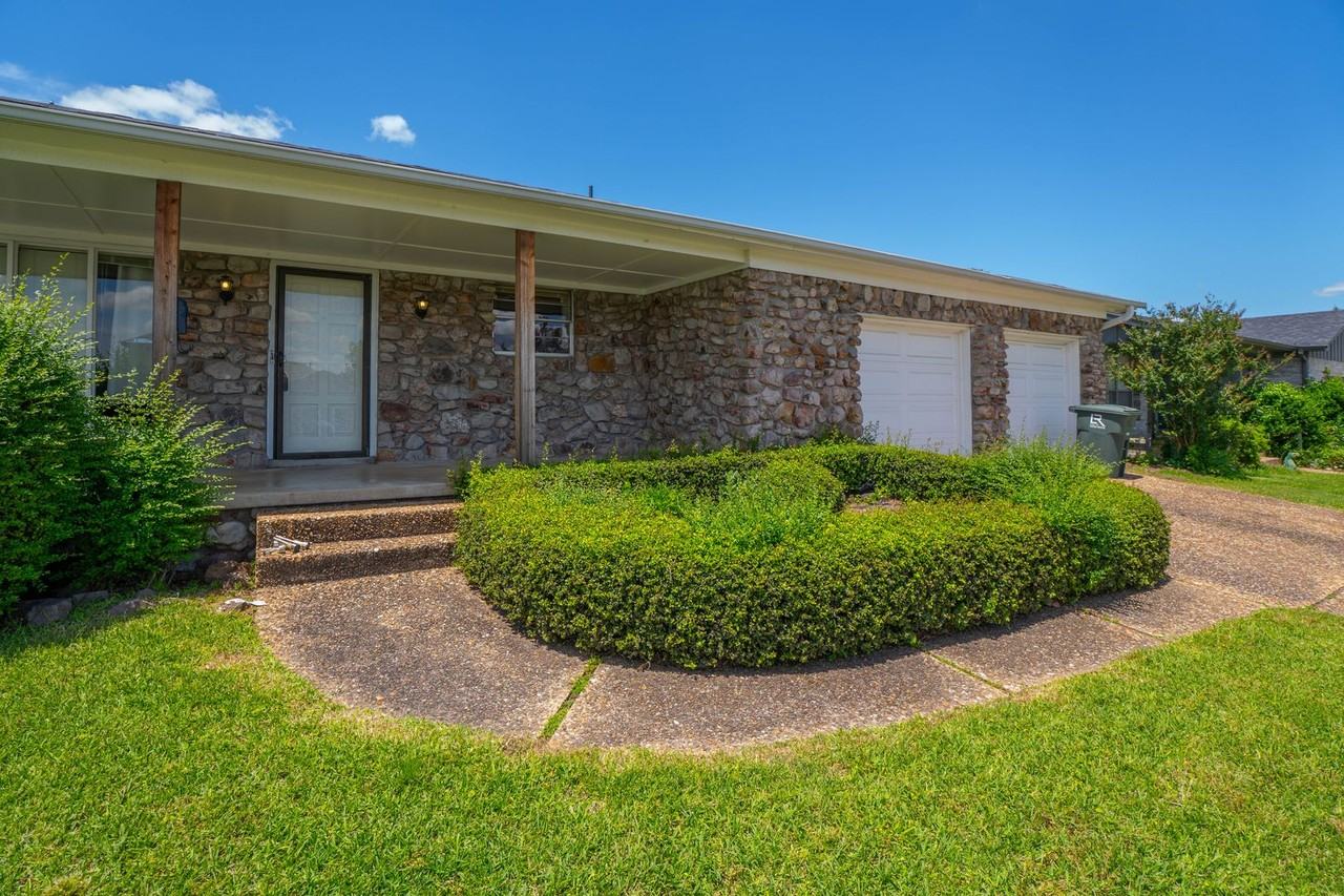 28 Pleasant Cv - Photo 5 of 29