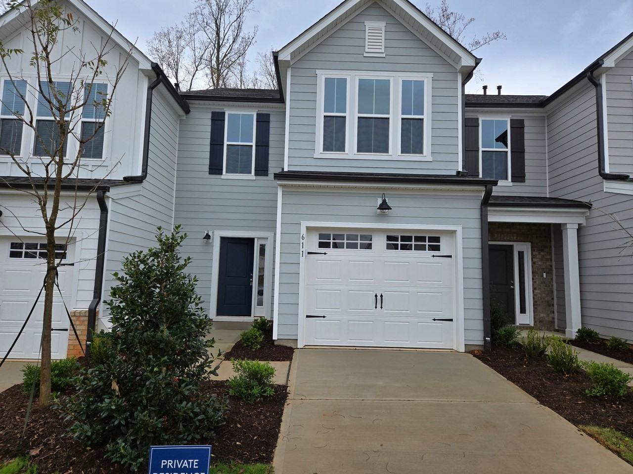 611 Glen Clova Dr - Photo 3 of 35