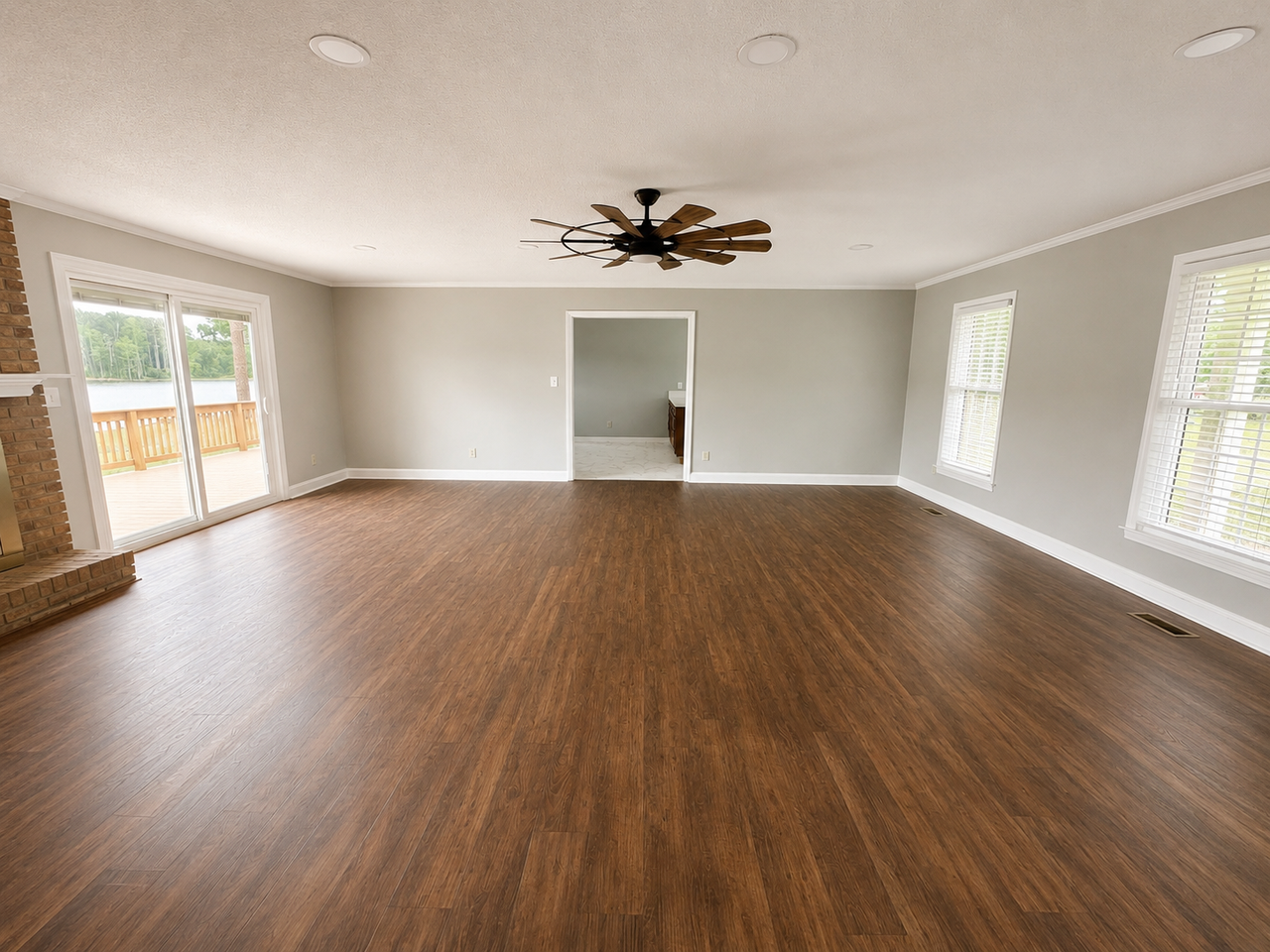 101 Bayview Cir #1 - Photo 4 of 50