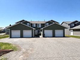 featured image of 221 Spooner Rd