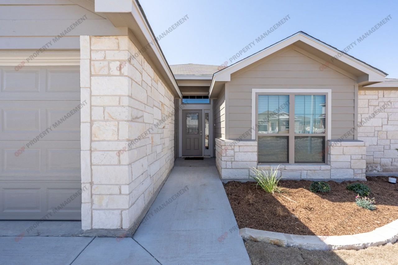 7453 Mossy Ridge Ln - Photo 2 of 6