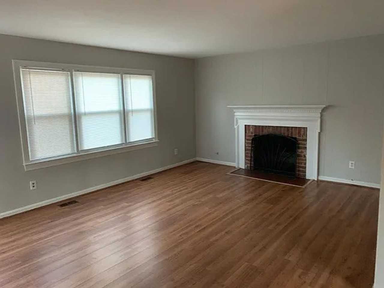 10 Mammoth Oak Rd - Photo 2 of 8