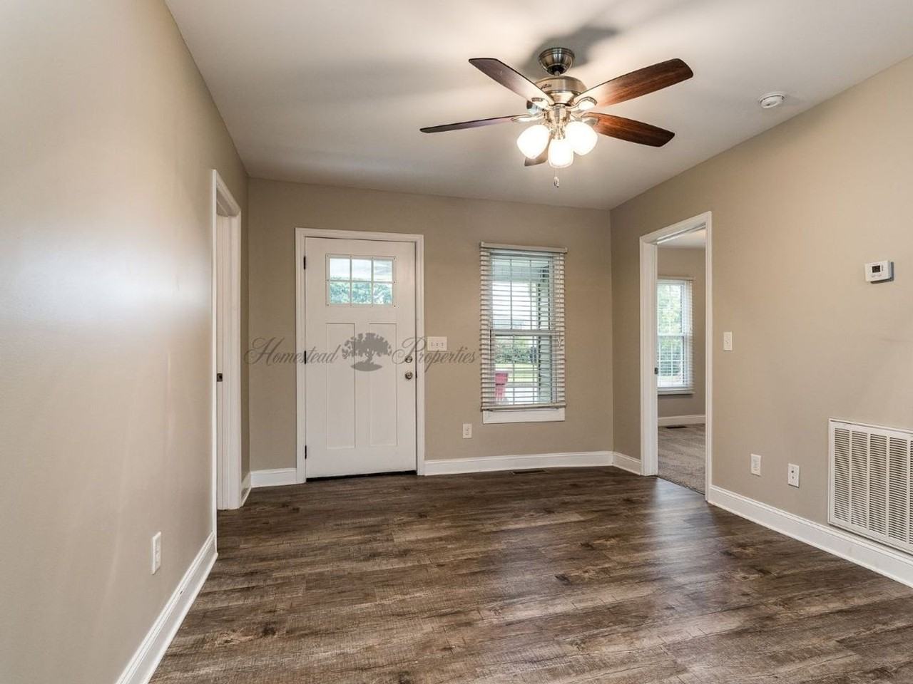 505 Lamont St - Photo 3 of 16