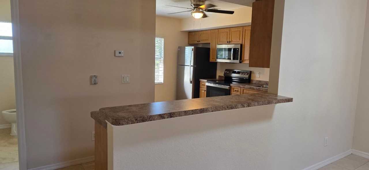 26201 Explorer Rd - Photo 4 of 11