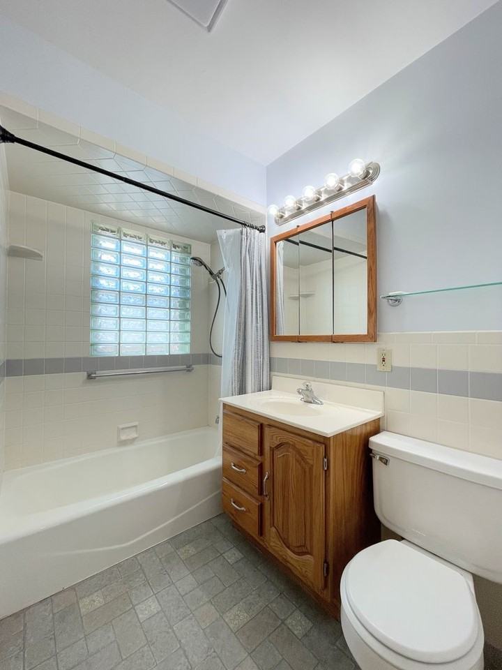 121 W 25th Ave - Photo 7 of 15