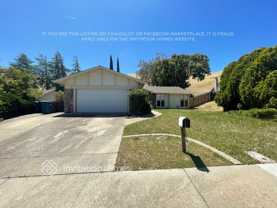2425 Grimsby Dr - Photo 1 of 1