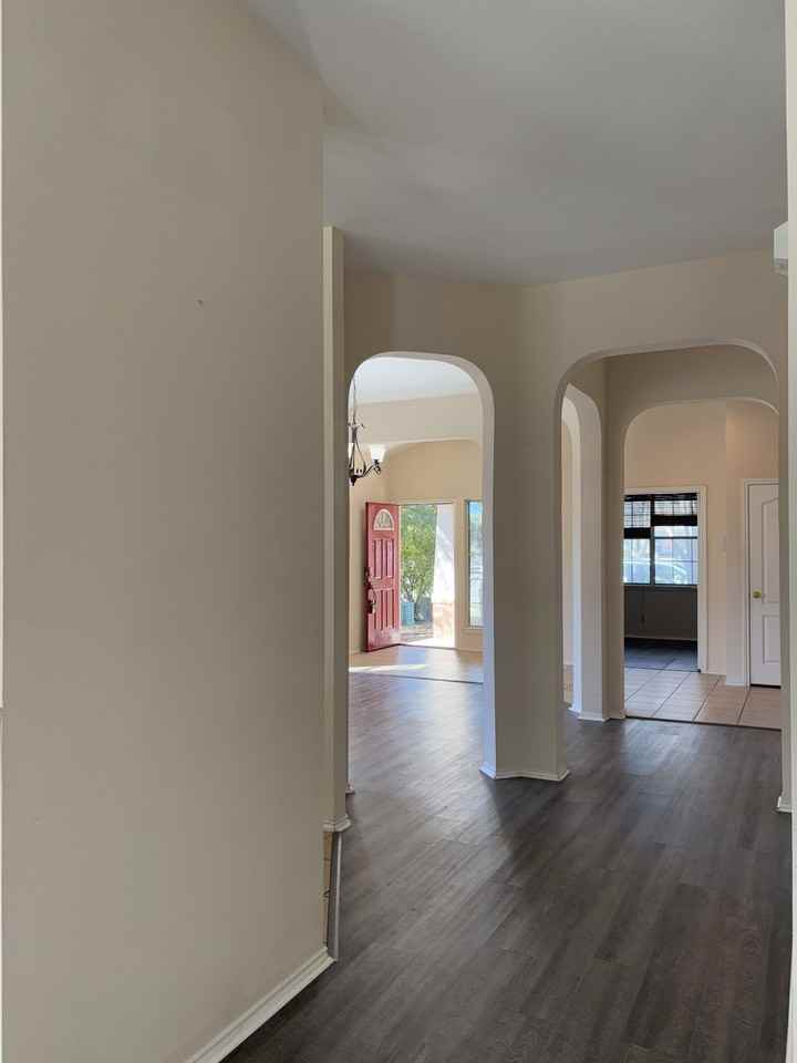 11501 Knapple Cv #1 - Photo 3 of 33