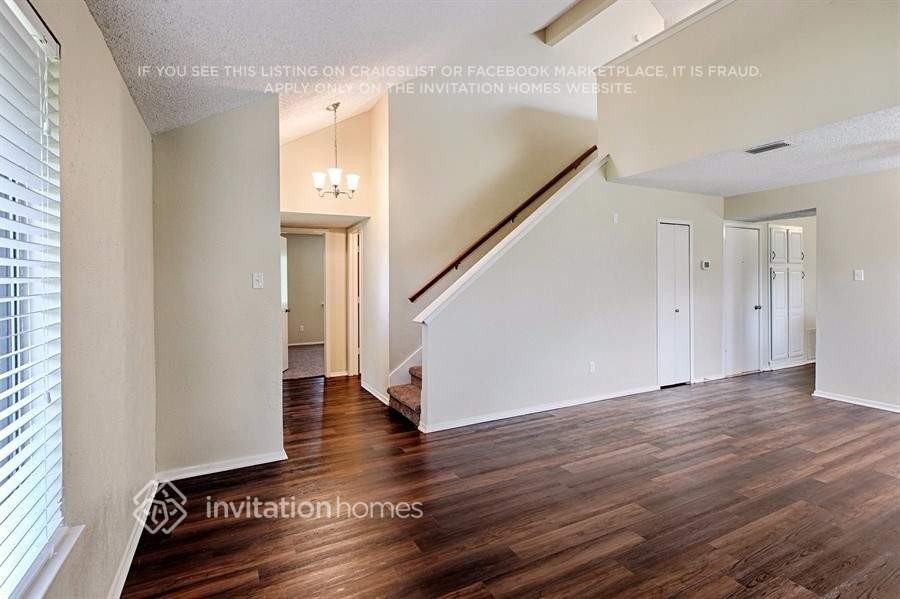 1716 Delaford Pl - Photo 3 of 16