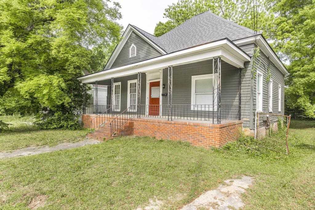 1371 Ross St #1 - Photo 4 of 50