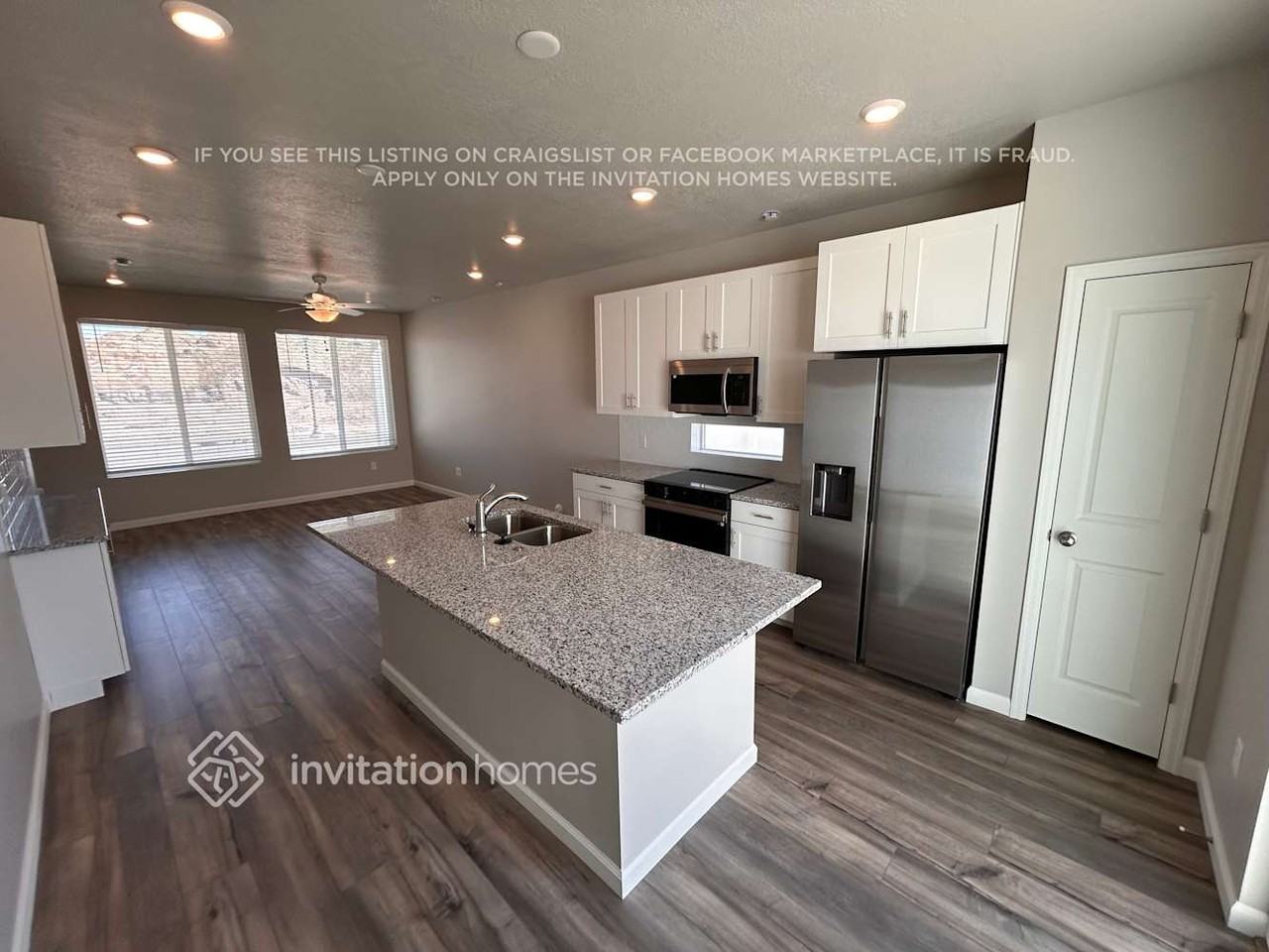 363 E Kanab St - Photo 5 of 20
