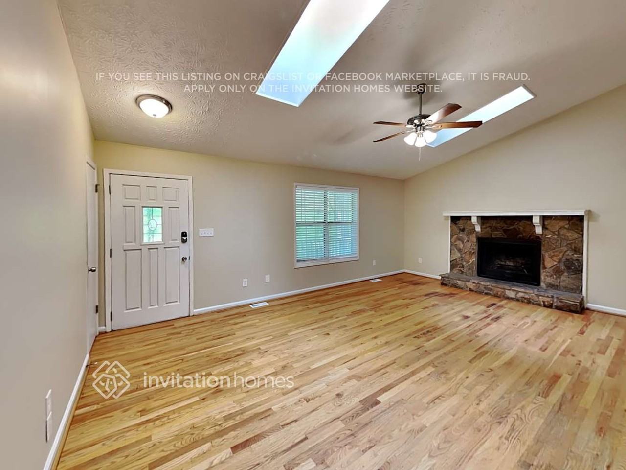 264 Park Ave E - Photo 5 of 19