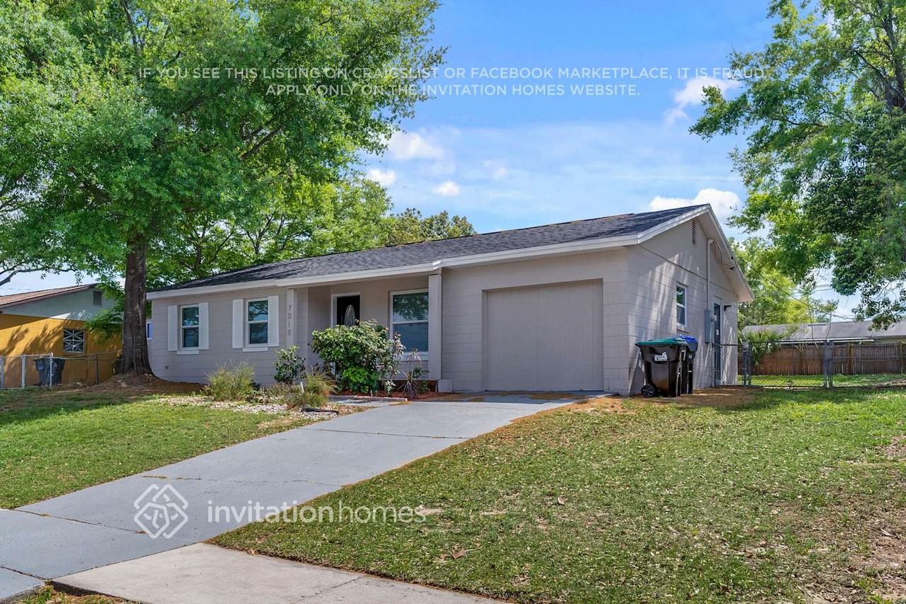 7010 Lake Long Dr - Photo 2 of 25