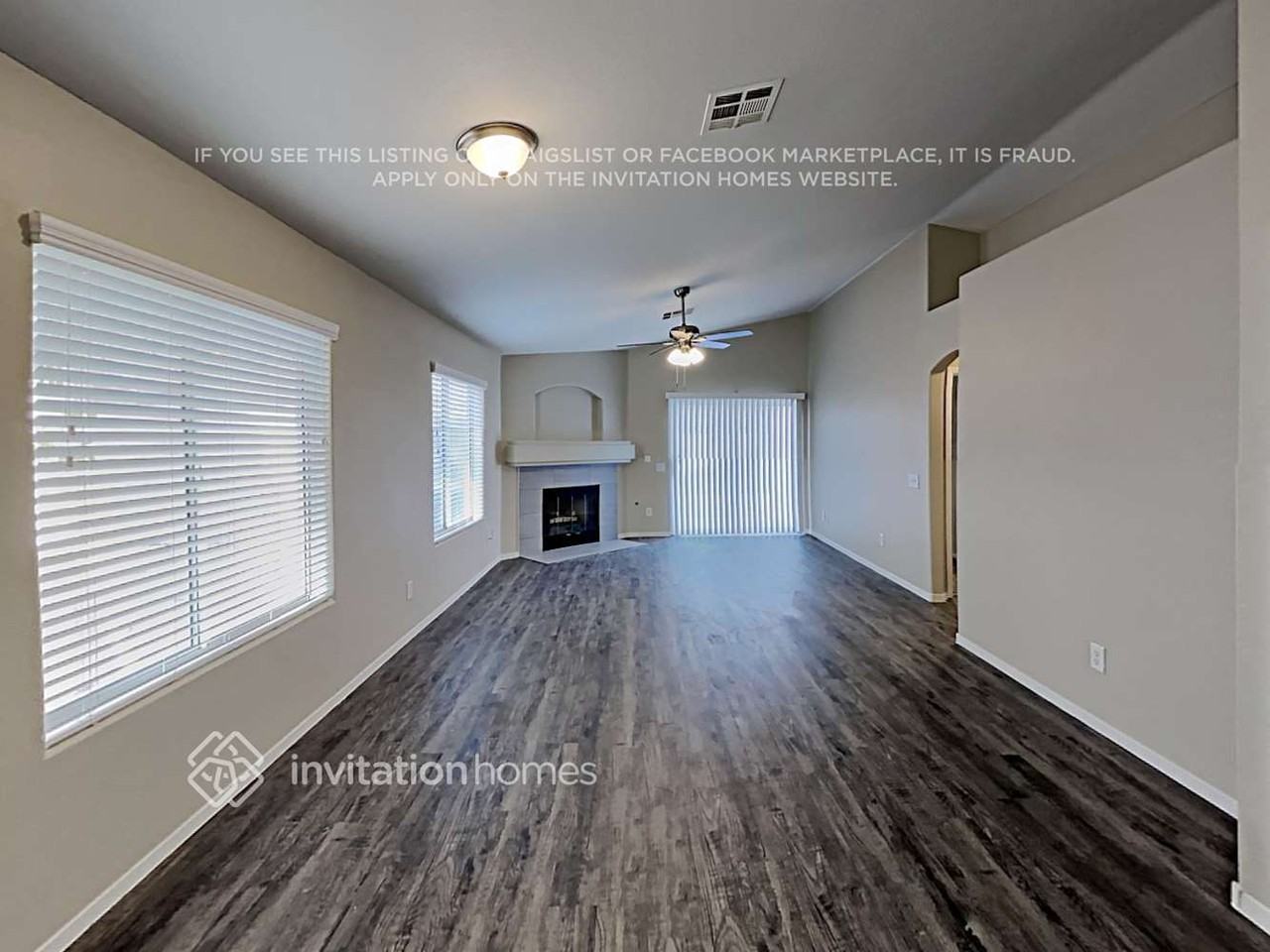 7904 Turtle Island Ct - Photo 3 of 13