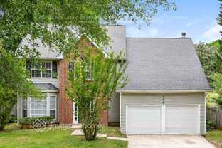 395 Oakdale Cir - Photo 1 of 1