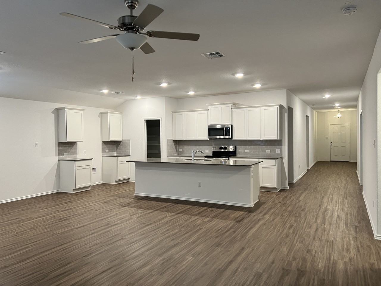 223 Chickasaw Ln #1 - Photo 5 of 23