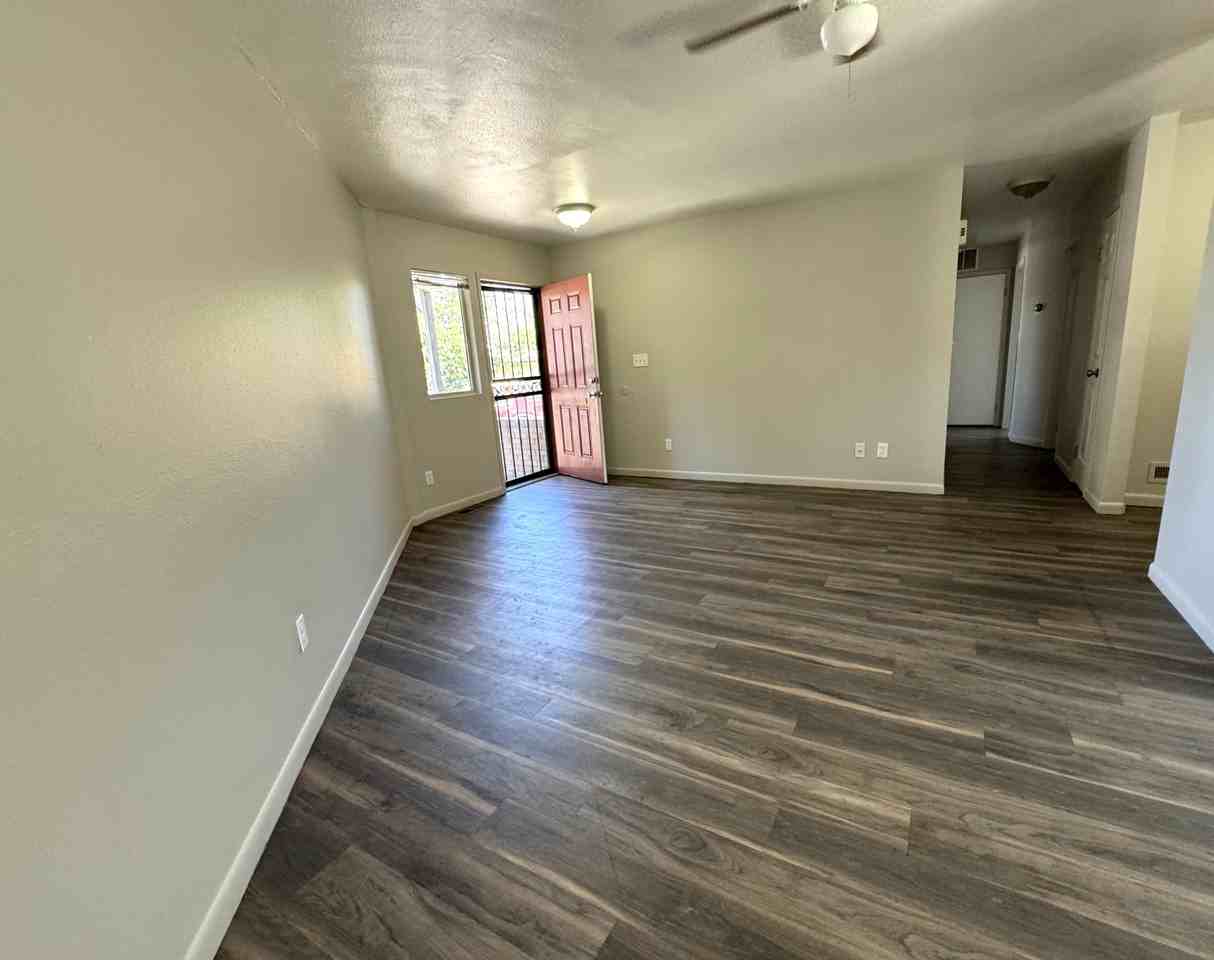 14372 E 22nd Pl #4 - Photo 3 of 16