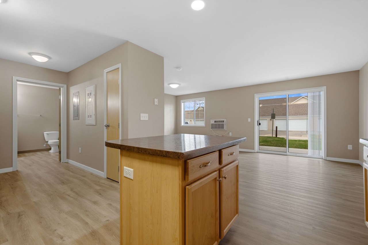 Minot Place - Photo 7 of 50