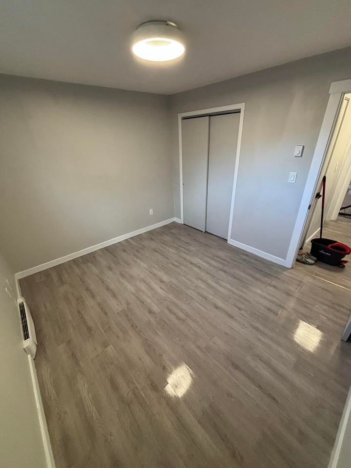 30 Parkwood Dr #8 - Photo 7 of 10