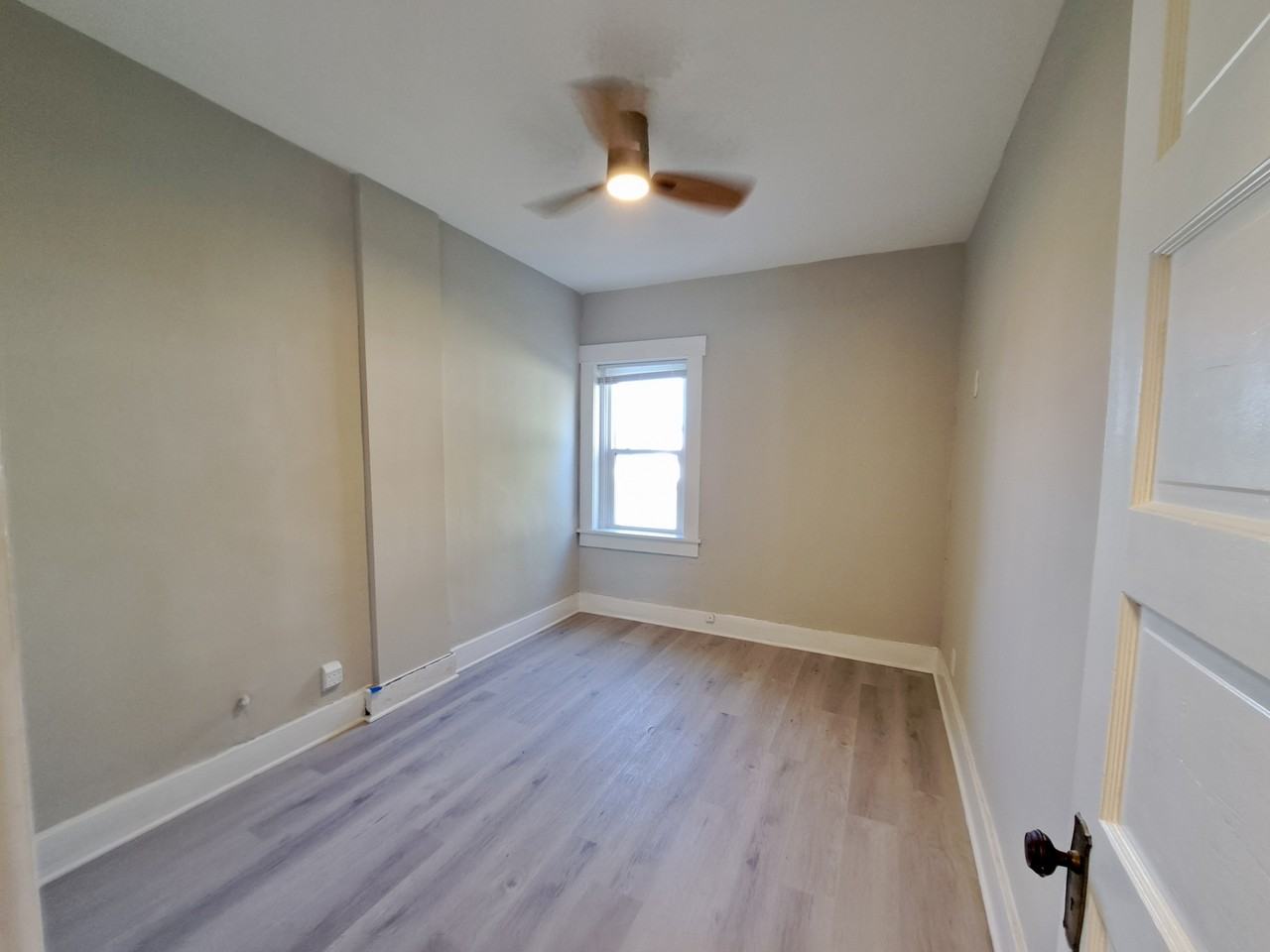 52 N Collier St #3 - Photo 6 of 9